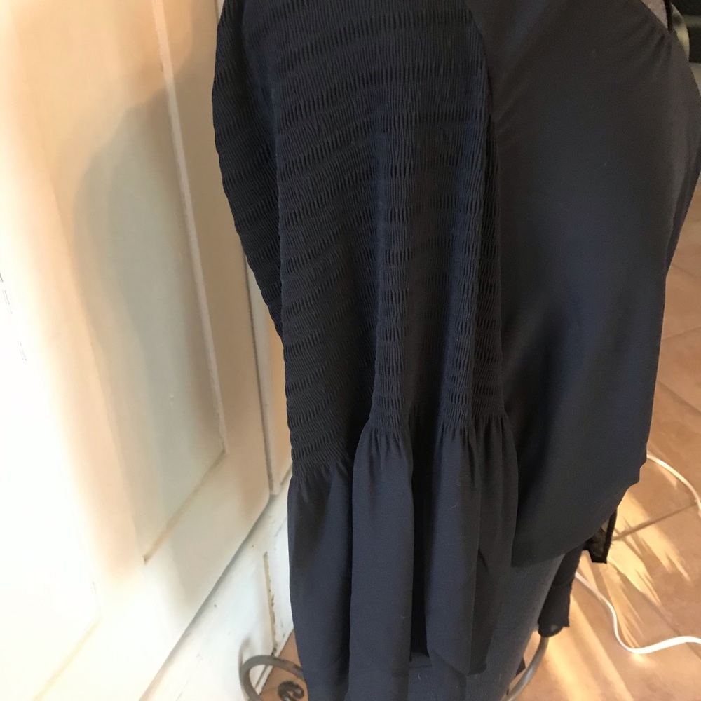French Connection blouse - Picture 6 of 6